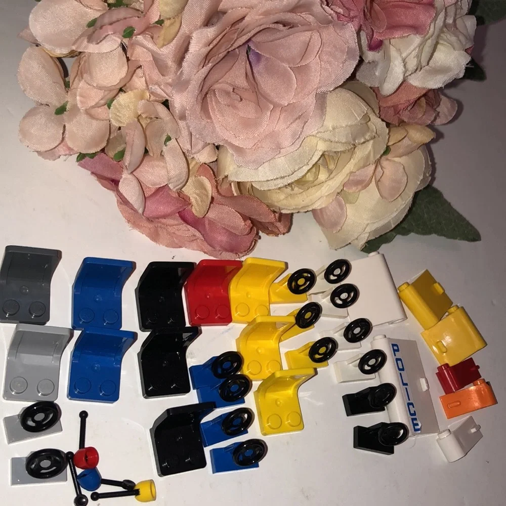 LEGO CAR SEATS VINTAGE LEGOS STEERING WHEELS LEGO Car Doors 80-90s LEGO